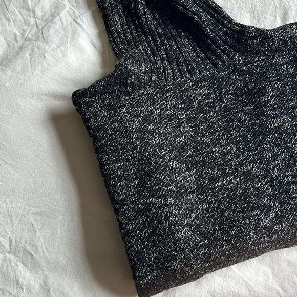 JENNI KAYNE CASHMERE TURTLENECK - Picture 8 of 8